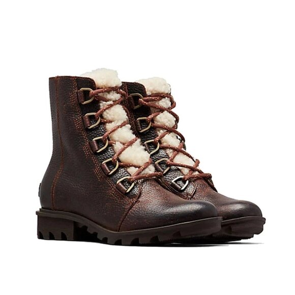 Sorel Dark Brown Winter Boots with White Lining - Picture 1 of 15